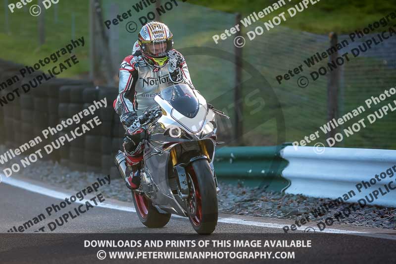 cadwell no limits trackday;cadwell park;cadwell park photographs;cadwell trackday photographs;enduro digital images;event digital images;eventdigitalimages;no limits trackdays;peter wileman photography;racing digital images;trackday digital images;trackday photos